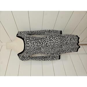 French Connection size 8 black & white sweater bodycon dress. animal print.